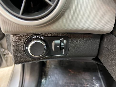 Used 2020 Chevrolet Sonic LT image 16