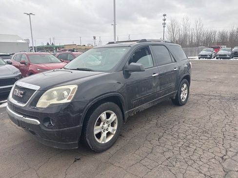 Used 2010 GMC Acadia SL w/ Preferred Package image 3
