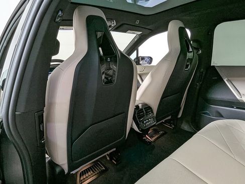 Certified 2025 BMW iX xDrive50 image 46