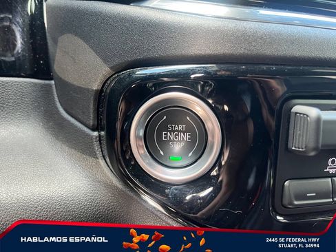 Used 2023 Chevrolet Silverado 1500 High Country w/ Technology Package AWD/4WD image 28