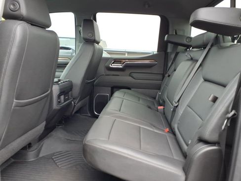 Certified 2023 Chevrolet Silverado 1500 RST AWD/4WD image 5