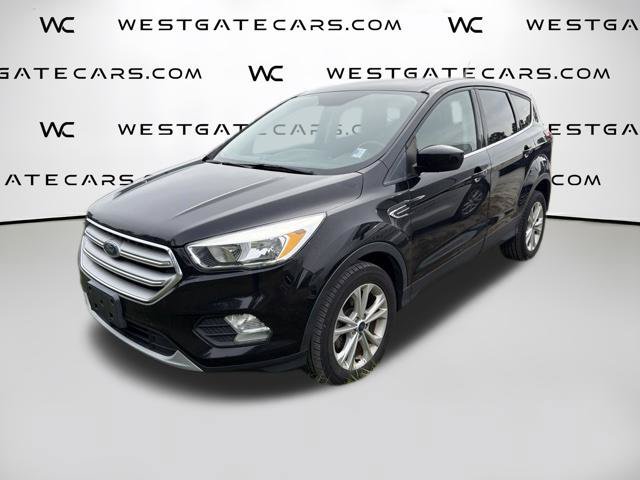 Used 2019 Ford Escape SE FWD image 1