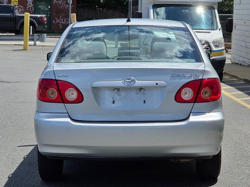 Used 2005 Toyota Corolla CE FWD image 6