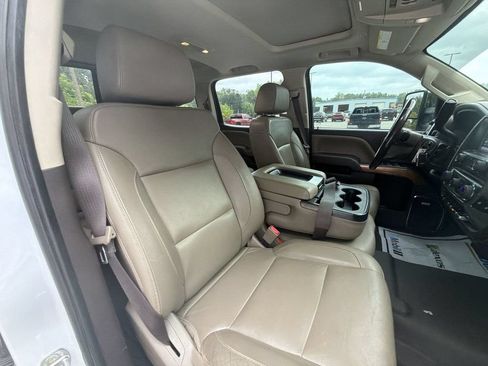Used 2018 Chevrolet Silverado 2500 LTZ w/ Duramax Plus Package AWD/4WD image 27