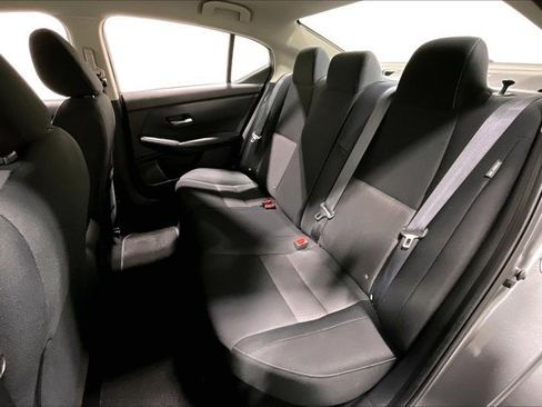 Used 2023 Nissan Sentra SV image 26