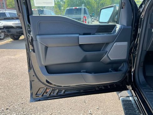 New 2025 Ford F150 Lariat w/ Equipment Group 502A High image 11