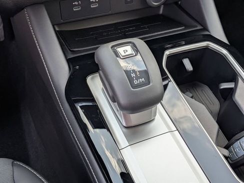 New 2026 Mitsubishi Outlander SE image 22