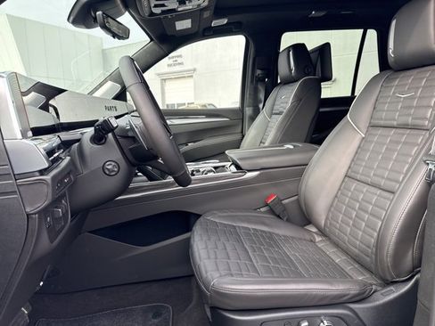 Used 2026 Cadillac Escalade V image 14