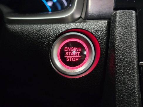 Used 2018 Honda Civic EX-L image 30