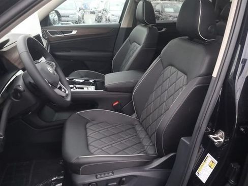 New 2026 Volkswagen Atlas SEL Premium R-Line AWD/4WD image 19