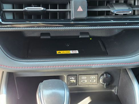 Used 2024 Toyota Highlander XSE AWD/4WD image 24