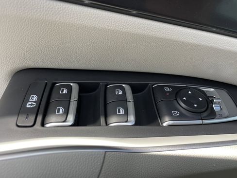 New 2026 Kia Sorento S image 18