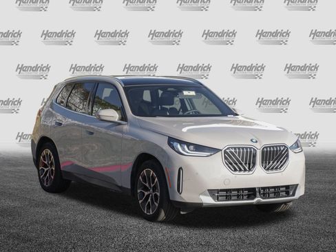 Certified 2025 BMW X3 xDrive30i image 2