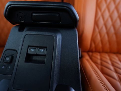 Used 2022 Ford Bronco Wildtrak image 25