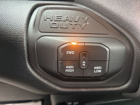 New 2026 RAM 2500 Tradesman AWD/4WD image 25