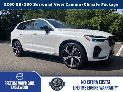 Certified 2022 Volvo XC60 B6 R-Design w/ Advanced Package