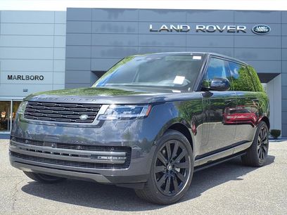 New 2025 Land Rover Range Rover Long Wheelbase SE