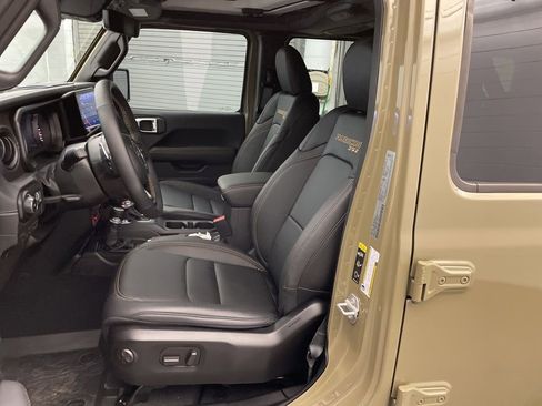 New 2025 Jeep Wrangler Unlimited Rubicon 392 AWD/4WD image 17