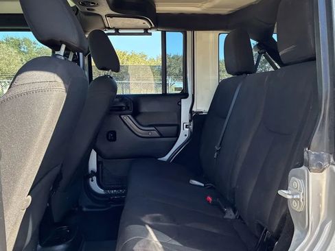 Used 2016 Jeep Wrangler Unlimited Sport w/ Connectivity Group image 13