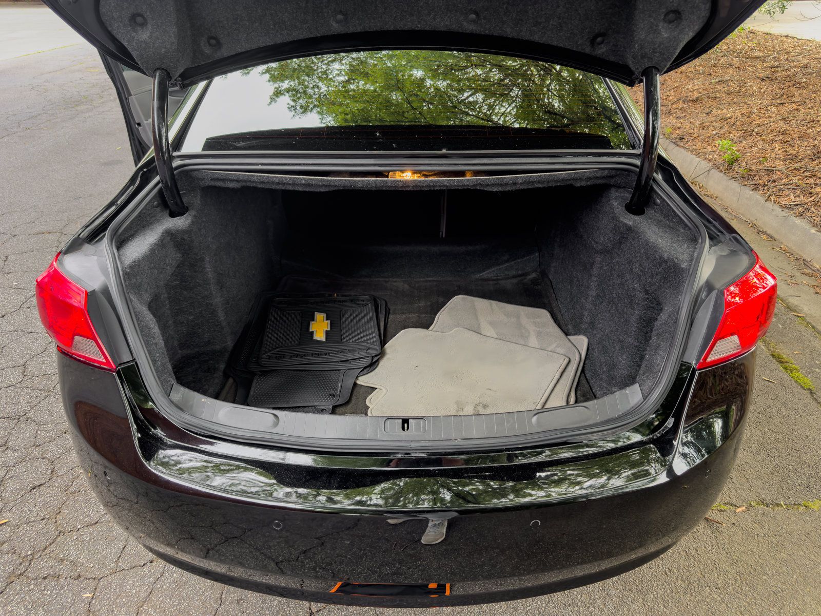 Used 2017 Chevrolet Impala LT w/ Leather Package FWD image 62