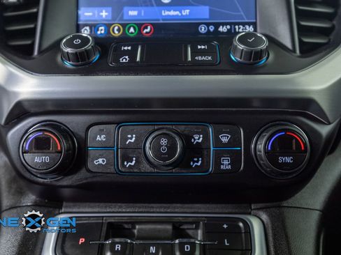 Used 2021 GMC Acadia SLE w/ Driver Convenience Package AWD/4WD image 20