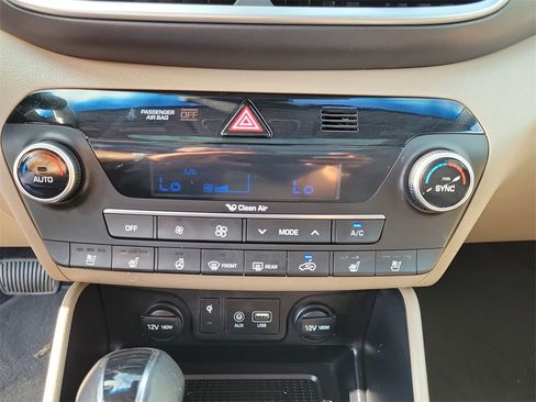 Used 2021 Hyundai Tucson Ultimate w/ Cargo Package image 32