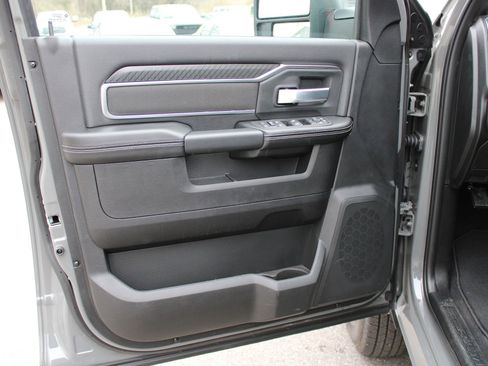 New 2026 RAM 3500 Big Horn image 10