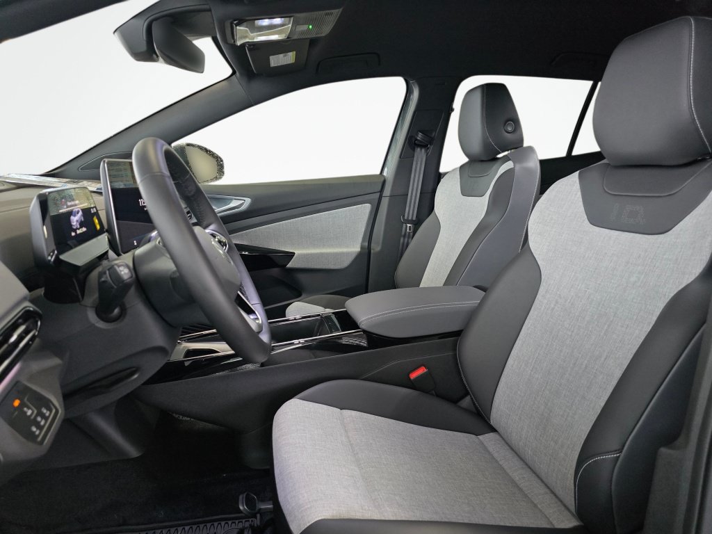New 2026 Volkswagen ID.4 Pro AWD/4WD image 17