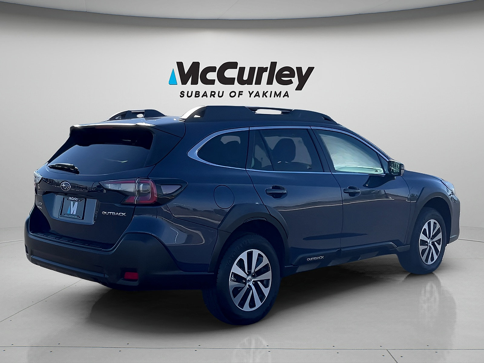 Certified 2024 Subaru Outback Premium w/ Popular Package #1 AWD/4WD image 5