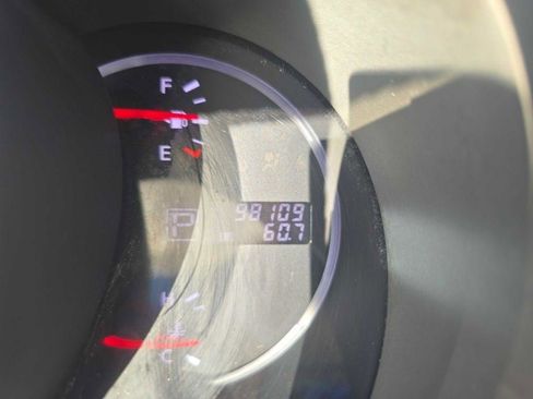 Used 2011 Nissan Murano SV image 13