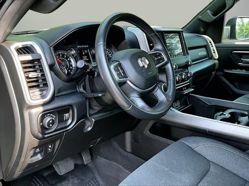 Used 2020 RAM 1500 Big Horn AWD/4WD image 18