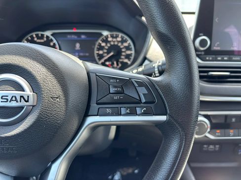 Used 2021 Nissan Altima 2.5 SV AWD/4WD image 21