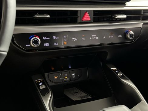 New 2026 Kia Sorento S image 19