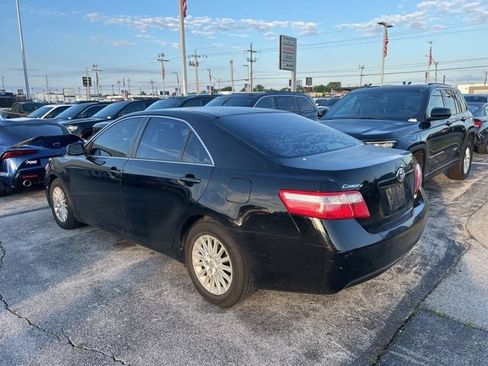 Used 2008 Toyota Camry LE FWD image 3