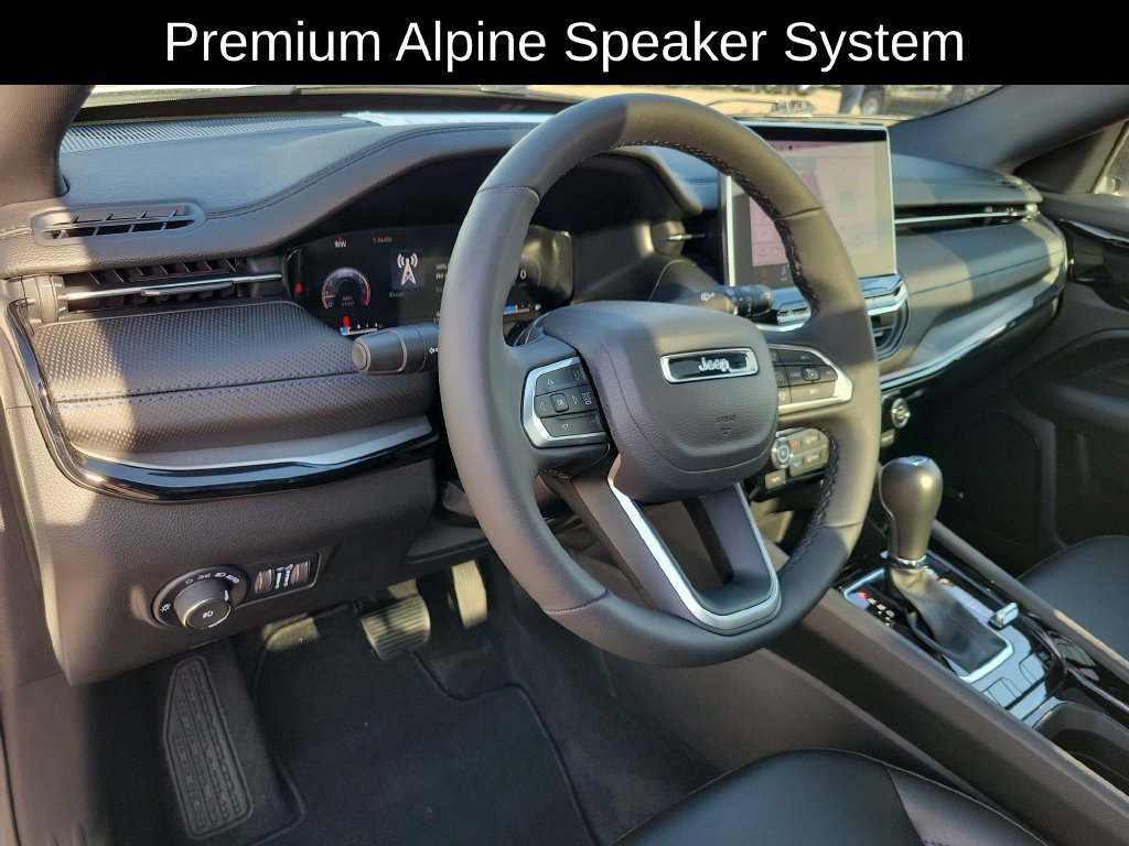 Used 2025 Jeep Compass Limited w/ High Altitude Package AWD/4WD image 12