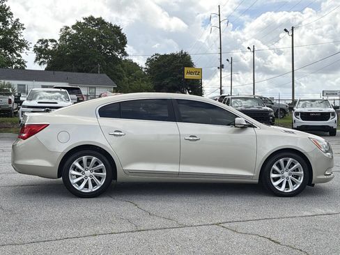 Used 2014 Buick LaCrosse Leather w/ Driver Confidence Package FWD image 9