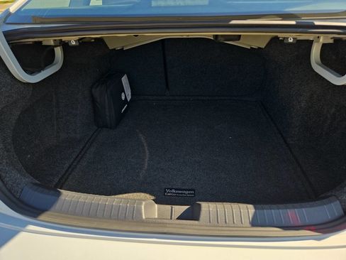 Used 2019 Volkswagen Jetta S image 50