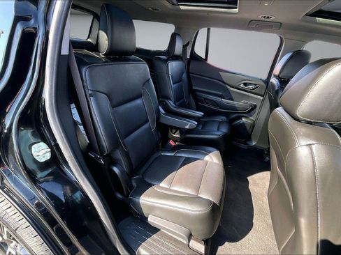 Used 2019 GMC Acadia SLT w/ Black Edition AWD/4WD image 26