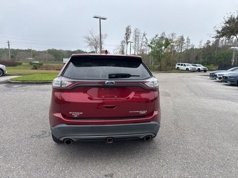 Used 2018 Ford Edge Titanium w/ Ford Safe & Smart Package image 4
