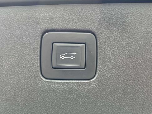 Used 2024 Buick Envista Sport Touring FWD image 7