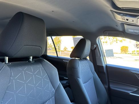 Used 2024 Toyota RAV4 XLE image 19