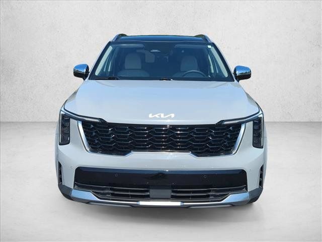Used 2024 Kia Sorento S w/ Panoramic Sunroof Package FWD image 2