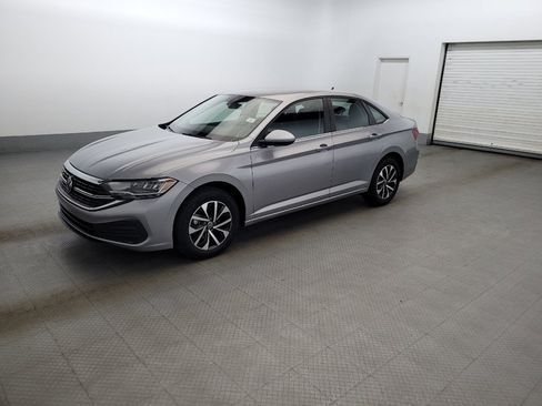 Used 2024 Volkswagen Jetta S FWD image 2