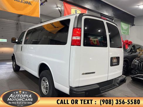 Used 2023 Chevrolet Express 3500 LS image 37