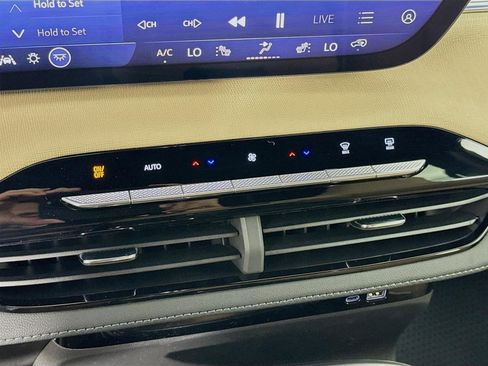 New 2026 Buick Enclave Preferred w/ Power Package AWD/4WD image 18