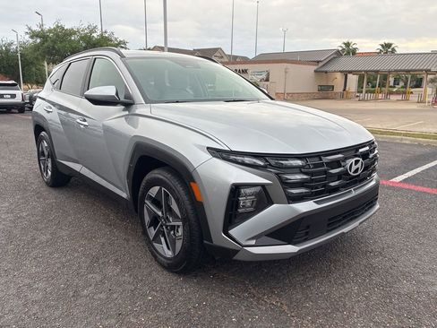 Certified 2025 Hyundai Tucson SEL image 7