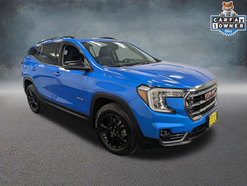 Used 2024 GMC Terrain AT4 w/ Infotainment Package II AWD/4WD image 3