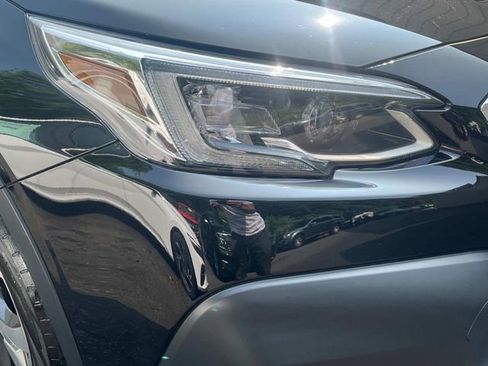 Used 2022 Subaru Outback Limited XT image 3