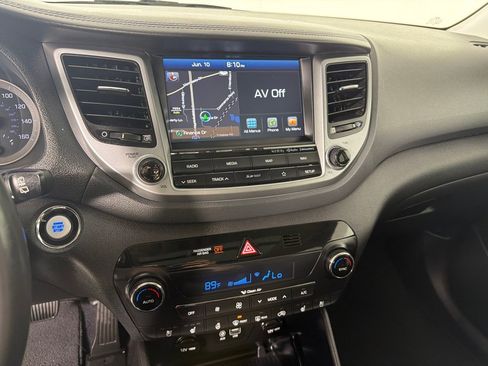 Used 2018 Hyundai Tucson Limited w/ Ultimate Package 02 FWD image 16