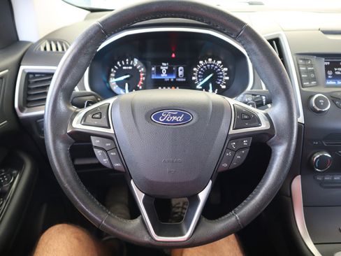 Used 2016 Ford Edge SEL image 26